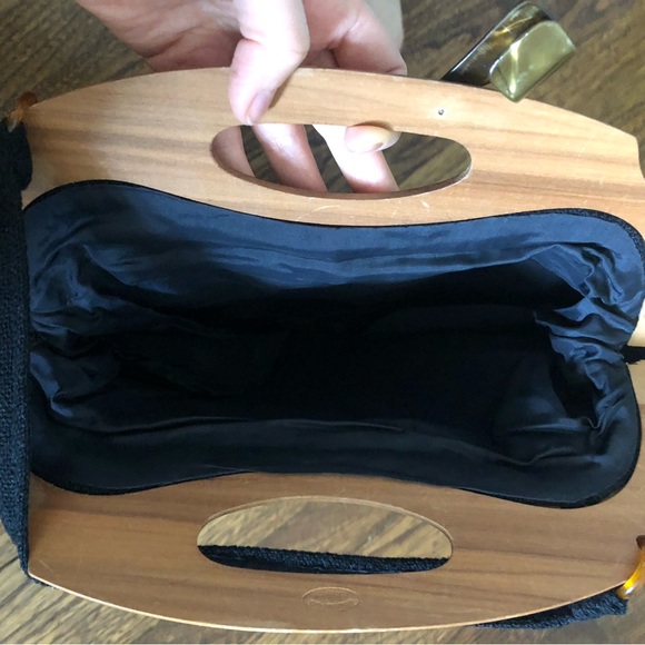 Vintage 1970s Colourful 3D Flower Bouquet Embroidery Handbag w wood handle RARE - Picture 5 of 8